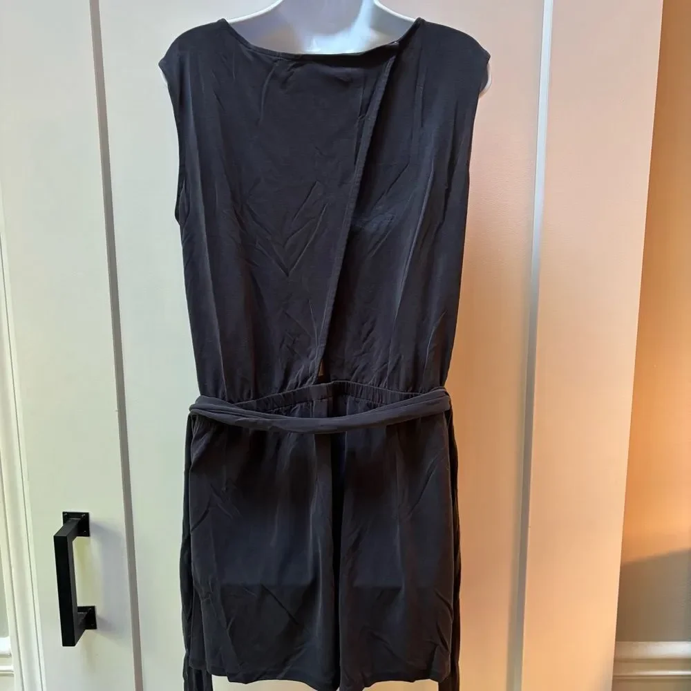 LOFT Black Sleeveless Belted Romper – Size M